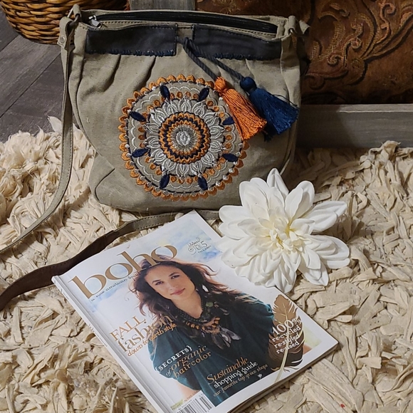 NEW BO HO MONA B. NWT TASSEL CROSS BODY BAG - Picture 7 of 16